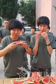 济南男子吃瓜事件,一场网络热议的幕后真相